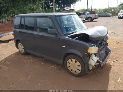 2006 Scion xB, Front end