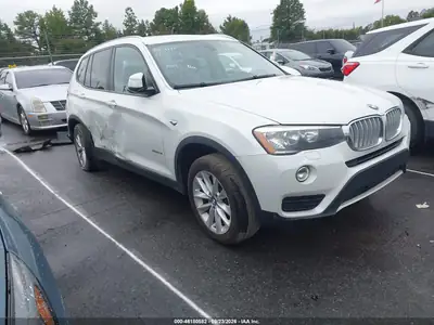 2017 BMW X3 XDRIVE28I, Правый бок