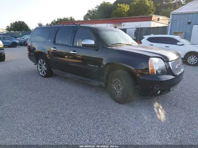 2014 GMC Yukon XL SLT, Normal wear