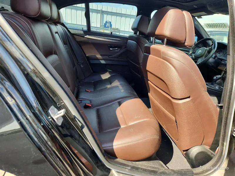 2016 BMW 5 Series 550i XI WBAKP9C54GD980817 — фото 10
