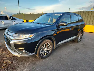 2016 Mitsubishi Outlander SE, მცირე ჩაღრმავებები